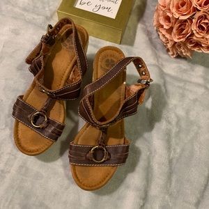 LUCKY Espadrille!!!!!